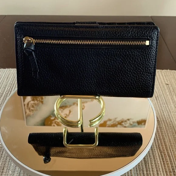 Kate Spade leather wallet EUC - Picture 3 of 8